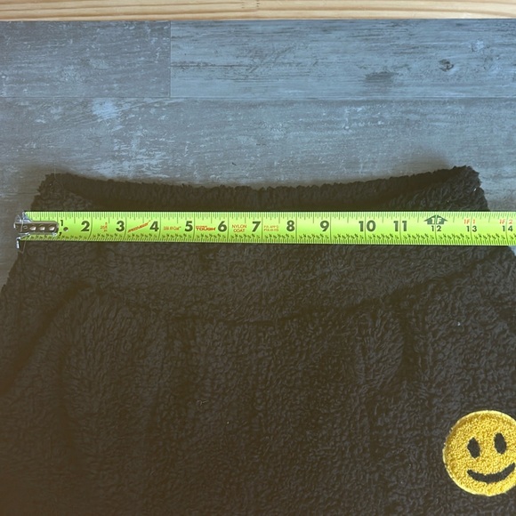 No Boundaries Black Fuzzy Pajama Pants Womens Medium Smiley Face on Pocket - Picture 2 of 9